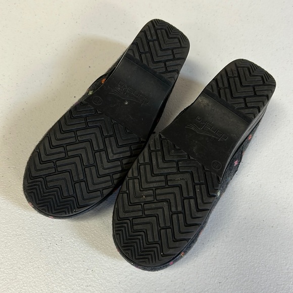 Dansko Vegan Multicolor Clogs - Picture 10 of 14